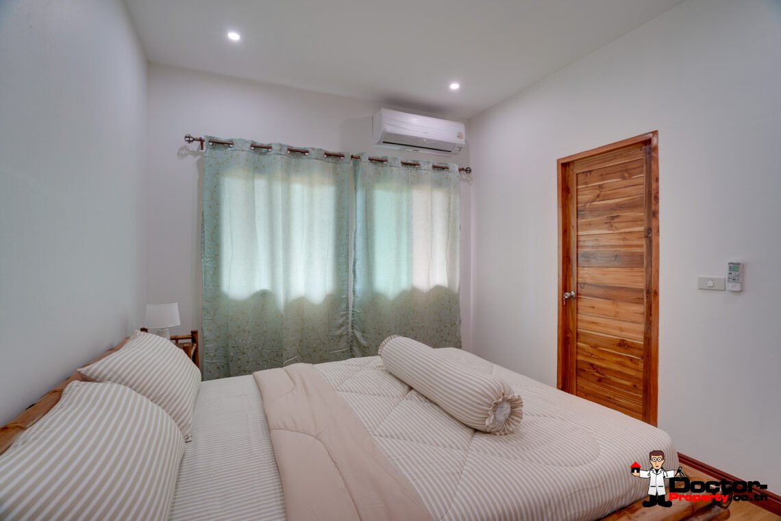 7 Bedroom Resort with Pool in Lipa Noi, Koh Samui – For Sale